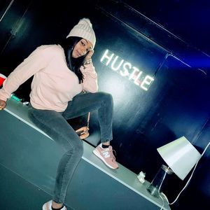 Meet your Posher, Kenishaa